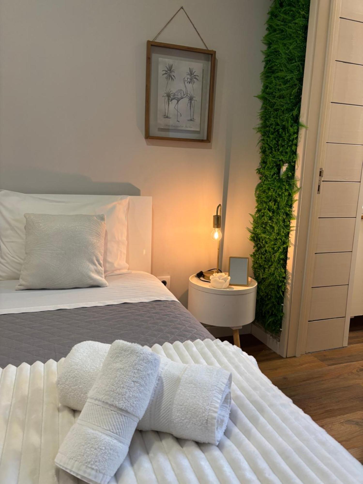 Casa Domingos Rebelo Apartment ปอนตาเดลกาดา ภายนอก รูปภาพ